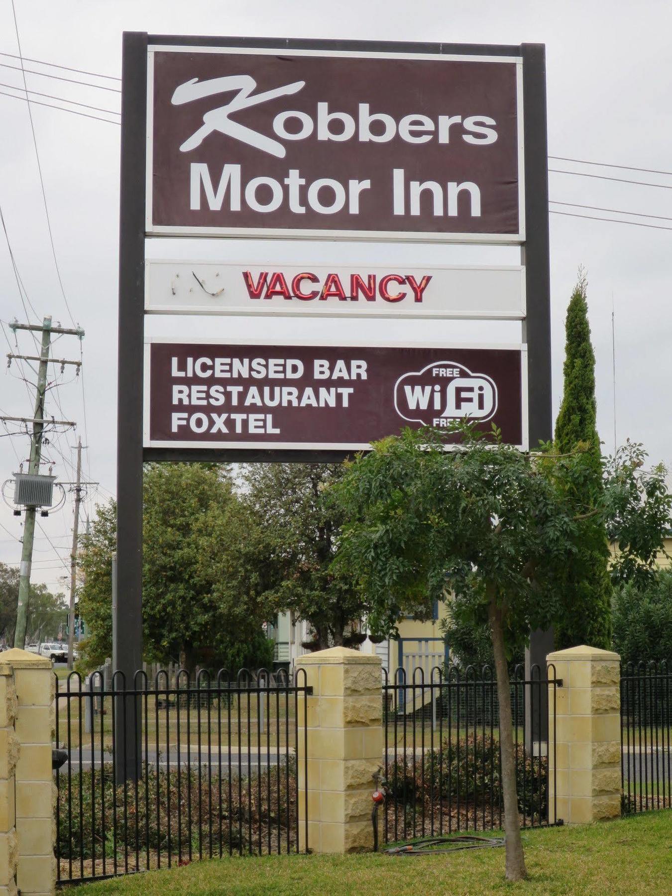 Kobbers Motor Inn Dalby Exterior photo